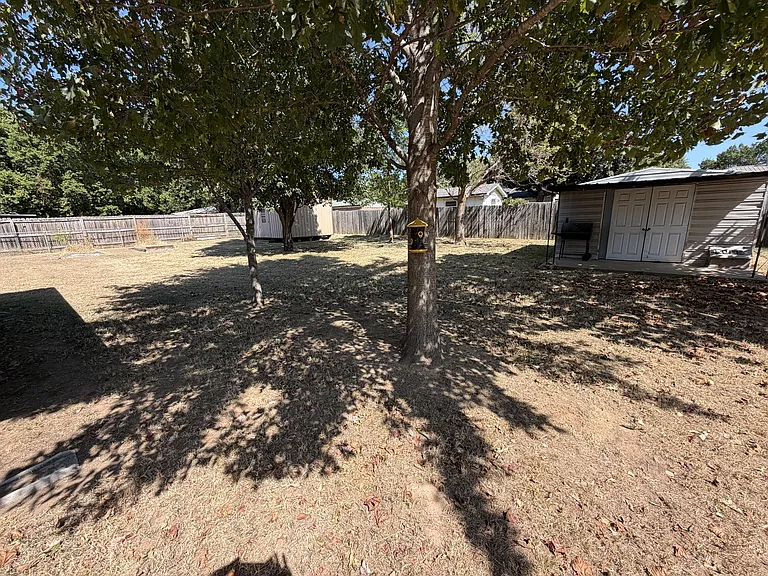116 Fern Dr — Photo 30