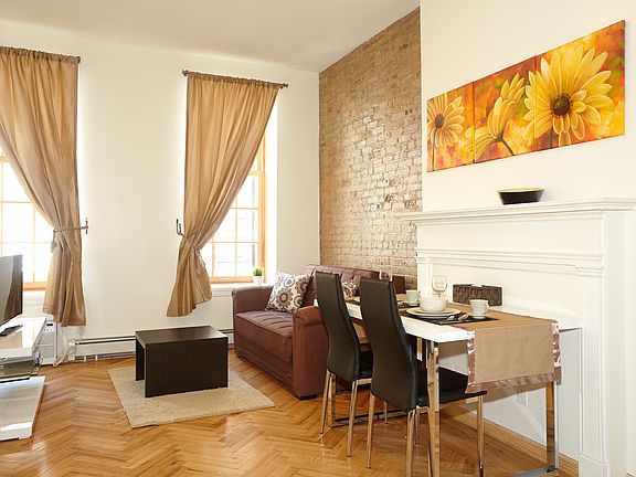 3rd image of 348 E 51st St APT 3