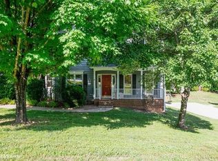 4308 Shoal Creek Dr, Greensboro, NC 27410
