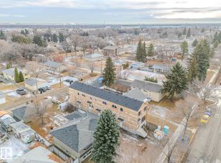 2-81 3rd St NW #12411, Edmonton, AB