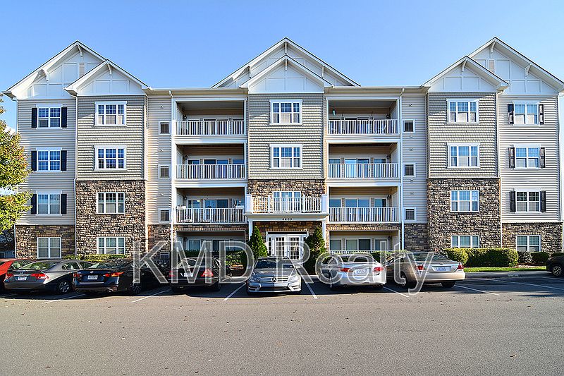1st image of 6605 Central Pacific Ave Unit 202