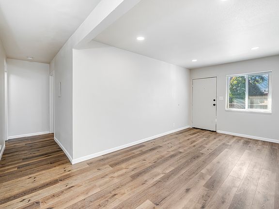 5th image of 617 Tully Rd APT 25