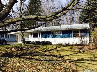 784 Rumson Rd, Rochester, NY 14616