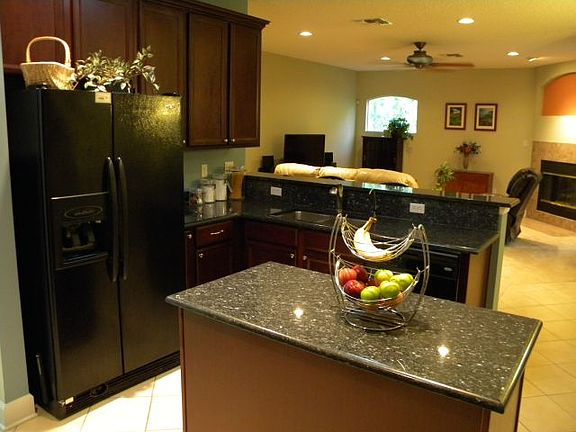Food Prep Island & Granite