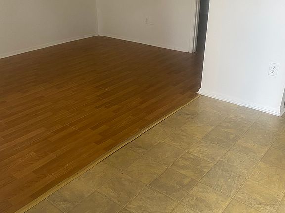 2nd image of 1401 New York Ave APT 4