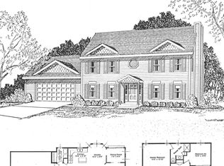 N58W24187 Clover Dr, Sussex, WI 53089