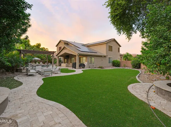 4984 S COBBLESTONE Street, Gilbert, AZ 85298