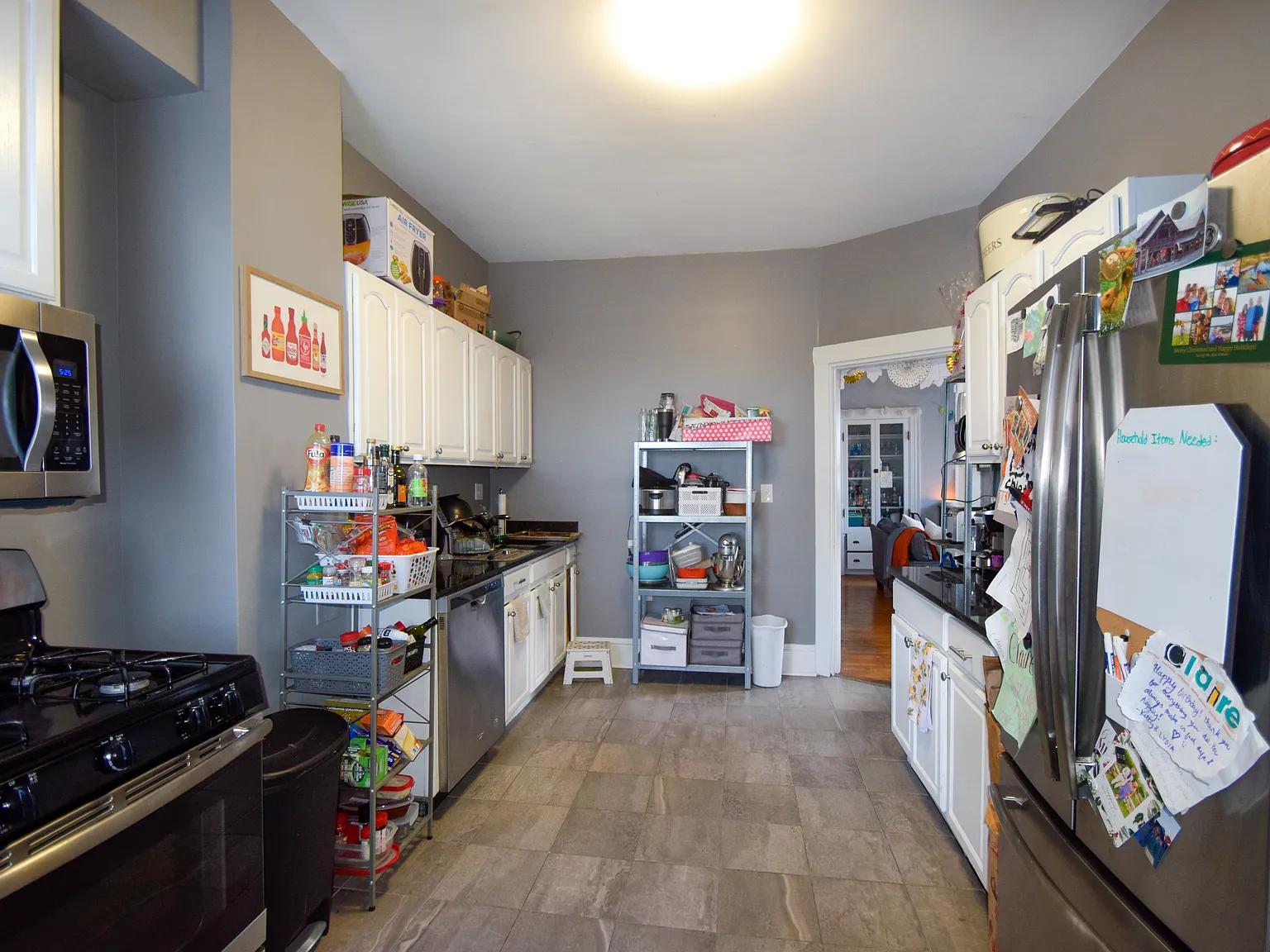 4 bed, 1400 sqft, $4,200 — Photo 3