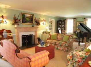 8 Cedric Rd, Summit, NJ 07901