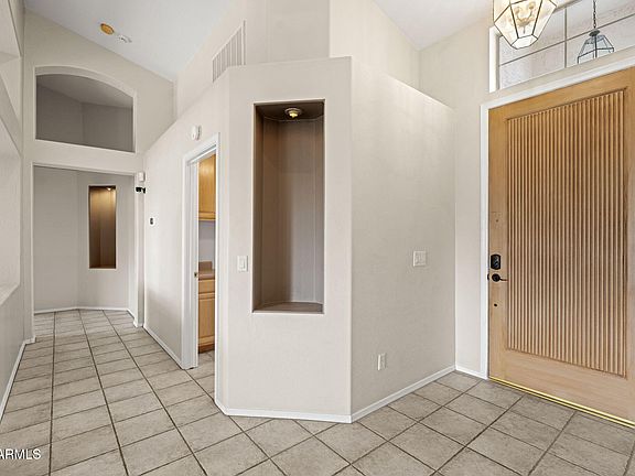 5th image of 1761 W Goldfinch Way