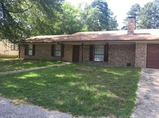 301 Ruthlynn Dr, Longview, TX 75605