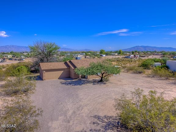 2nd image of 5963 E Farmstead Dr