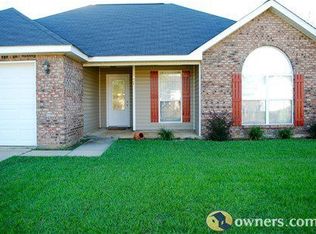 7009 Bayou Landing Dr, Ocean Springs, MS 39564