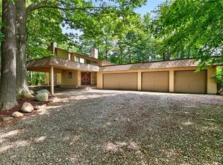 60 Mendon Center Rd, Honeoye Falls, NY 14472