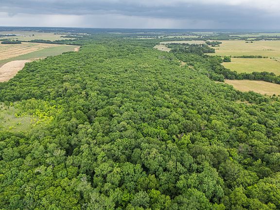 3rd image of TRACT 9 County Road 2158