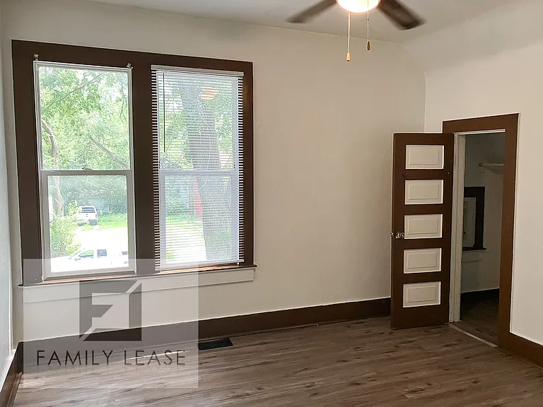 1613 N Edward St — Photo 19