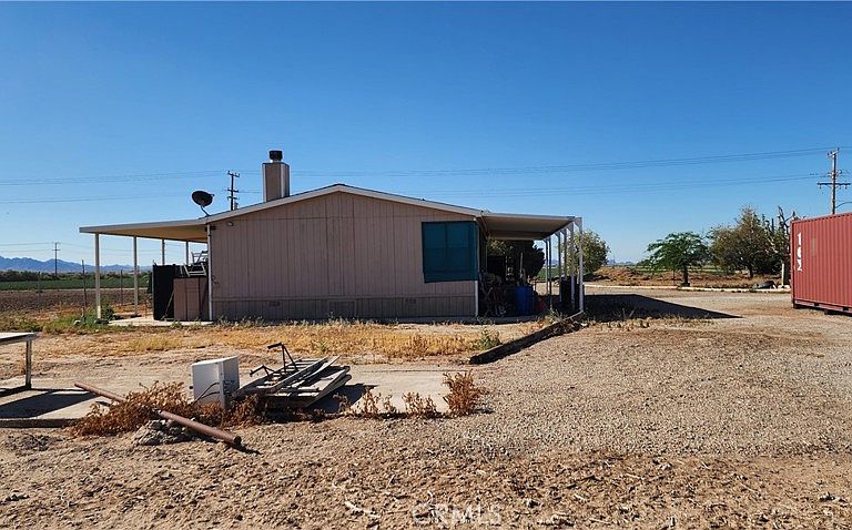 Listing photo 4