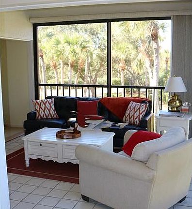 5th image of 5251 Heron Way #201-4
