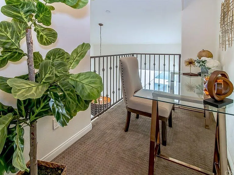 8800 Etiwanda Ave #9 — Photo 20