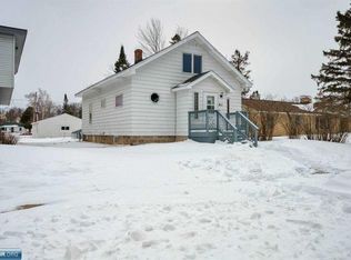 411 9th St NW, Chisholm, MN 55719