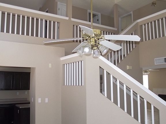 3rd image of 4545 Loma Canada Ct