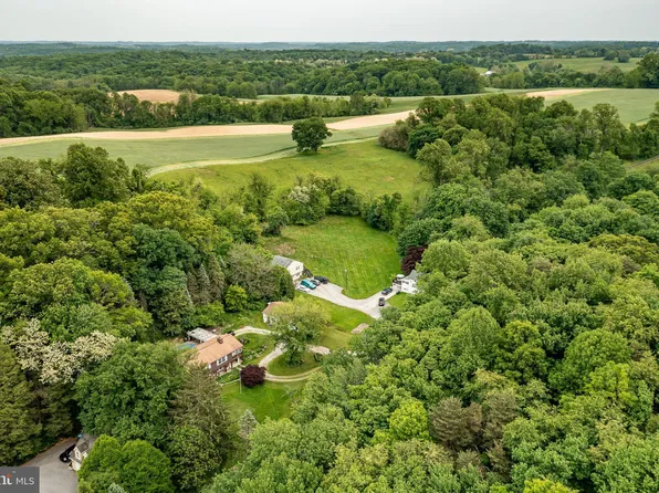 1564 Embreeville Rd, Coatesville, PA 19320