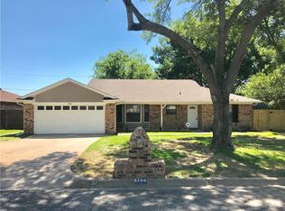 5704 Bermuda Dr, North Richland Hills, TX 76180
