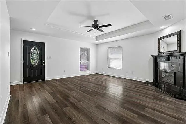 7434 Read Blvd — Photo 2