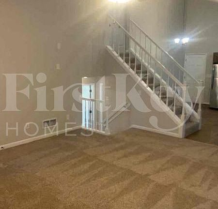 3rd image of 2876 Fieldstone Dr SE