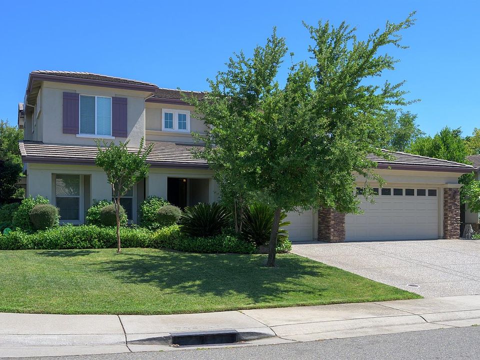 2nd image of 1748 Heather Garden Ln