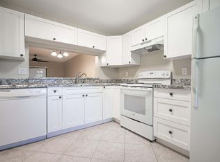 4682 Lucerne Lakes Blvd E APT 105, Lake Worth, FL 33467