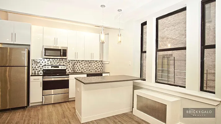 Rented by BRICK & GALO REALTY CORP | media 23