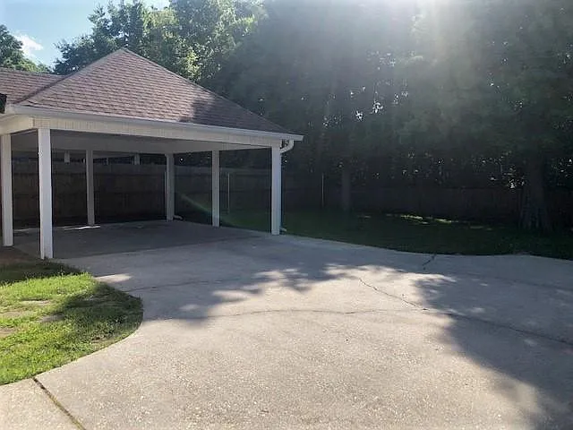 676 Hadley Dr — Photo 13