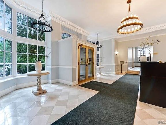 5th image of 6940 Yellowstone Blvd APT 114