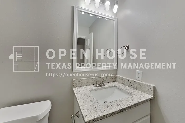 2815 Fox Mountain Dr — Photo 16