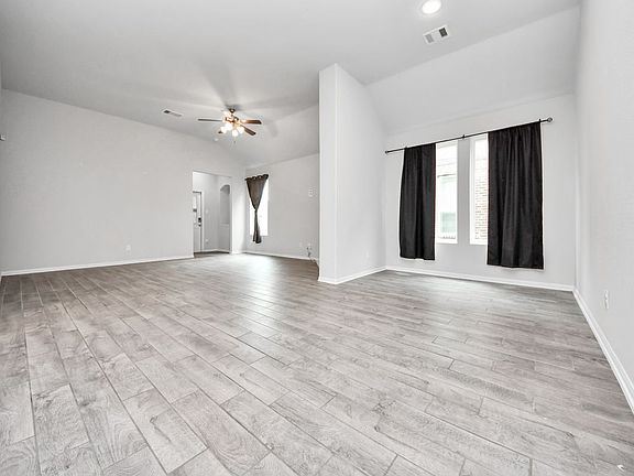 5th image of 14718 Black Rail Dr