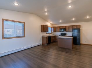 4720 16th Ave S #5-202, Fargo, ND 58103