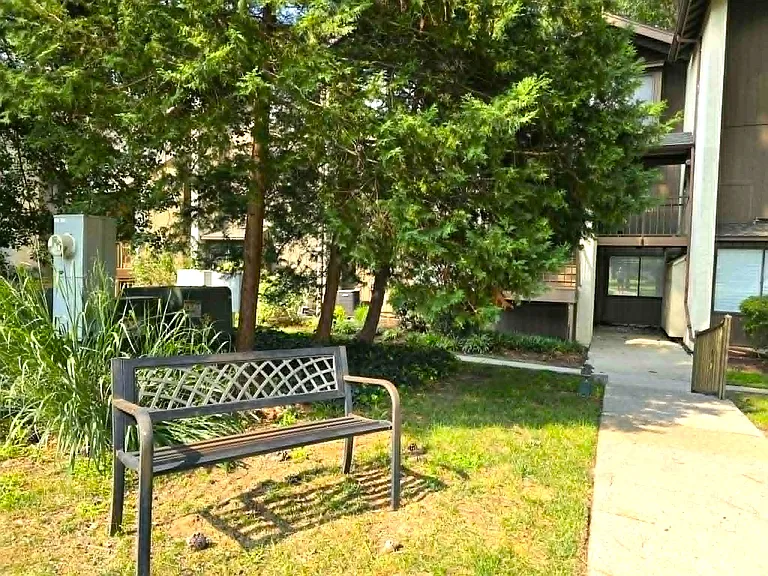 231 Canal Park Dr — Photo 68