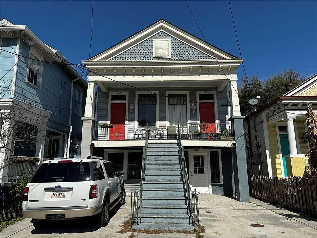 1 bed, 700 sqft, $1,300 — Photo 3