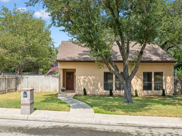 1531 VISTA HILL ST, San Antonio, TX 78213