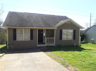 127 Mayflower Cir, Cartersville, GA 30120