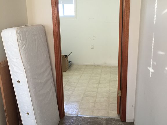 Extra room of entryway