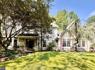 3 Royal Ct, Reading, PA 19607