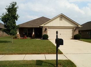 104 Pembridge Ln, Madison, AL 35756