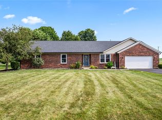 14991 Charm Hill Dr, Sidney, OH 45365