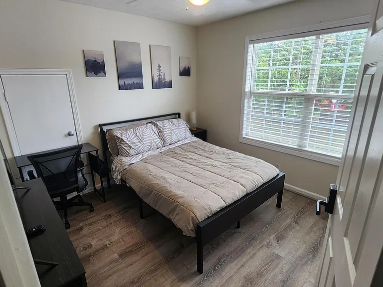 1549 Cedar Springs Cir — Photo 10