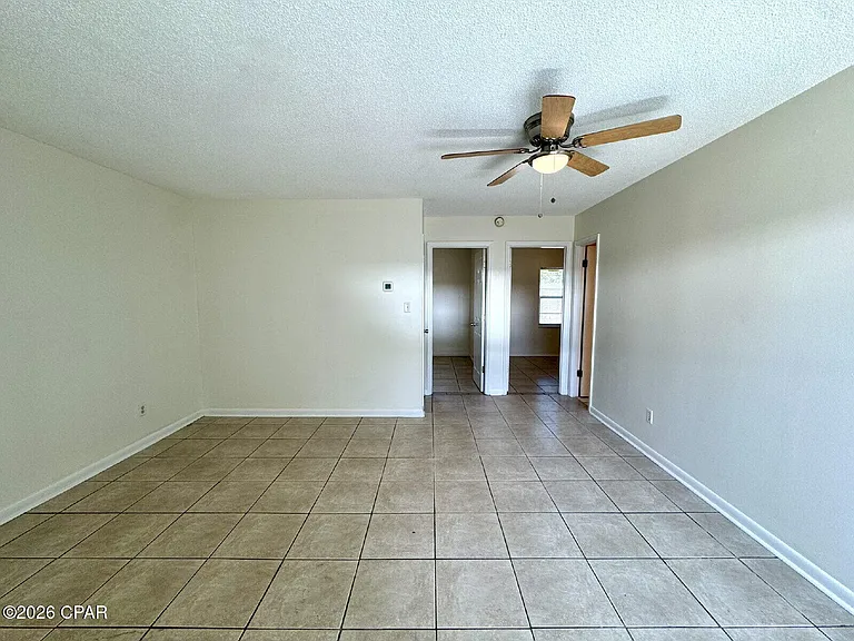 8517 Laird St #C — Photo 3