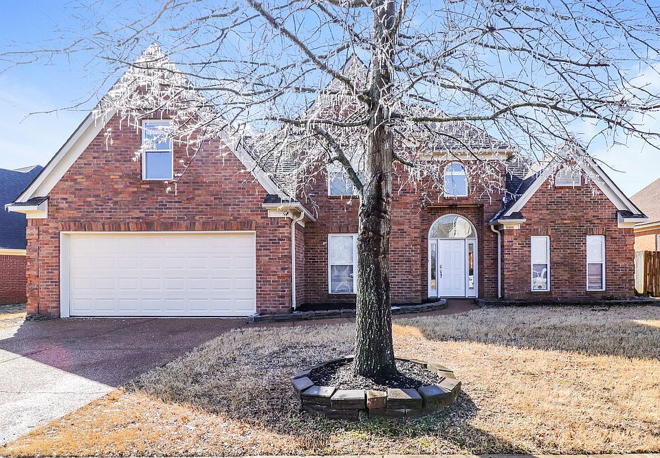 1st image of 9395 Brancaster Dr