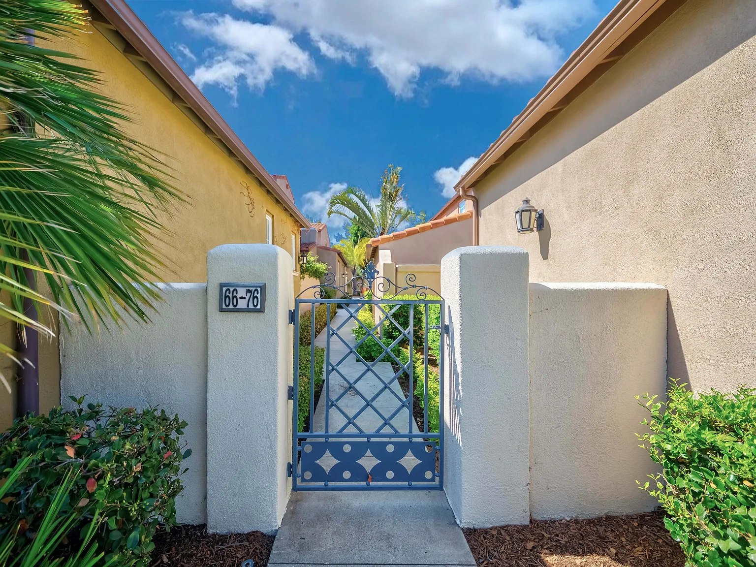 3 bed, 2.5 bath, 1330 sqft, $4,150 — Photo 3