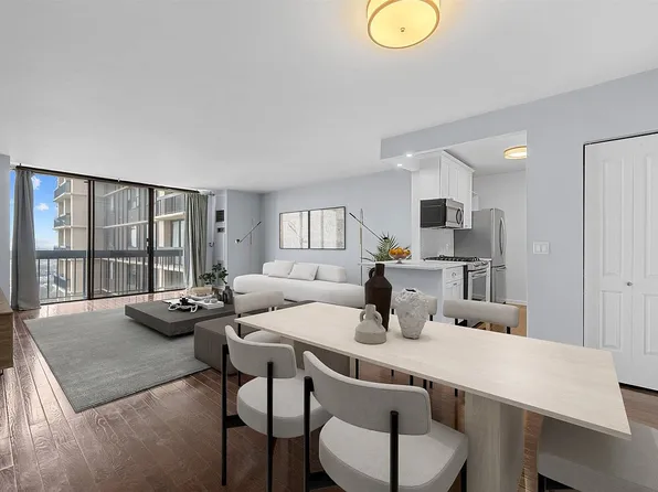 27110 Grand Central Pkwy APT 20T, Floral Park, NY 11005
